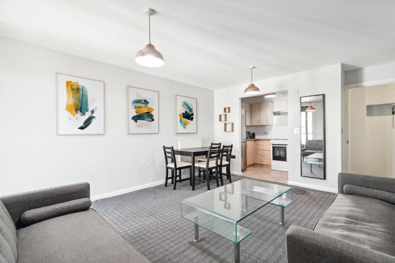 Docklands Cozy View Apartment ロンドン エクステリア 写真